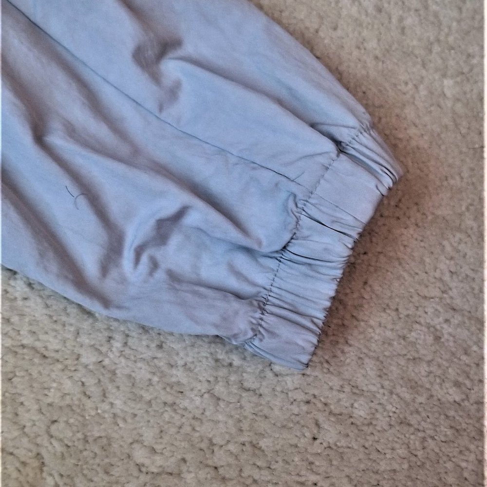 Banana Republic rain coat with ruffled collar M - Picture 7 of 12